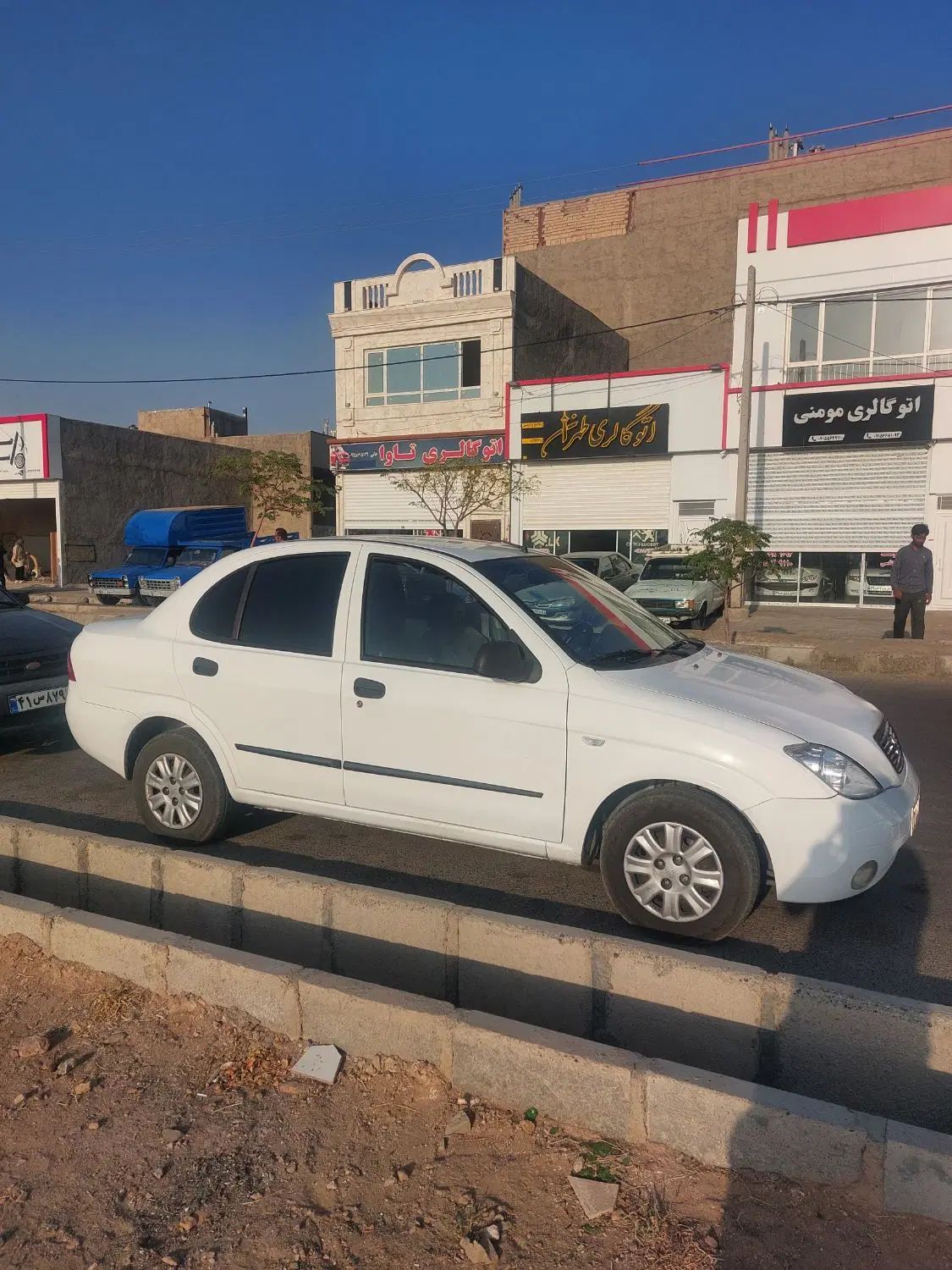 تیبا صندوق دار EX - 1395