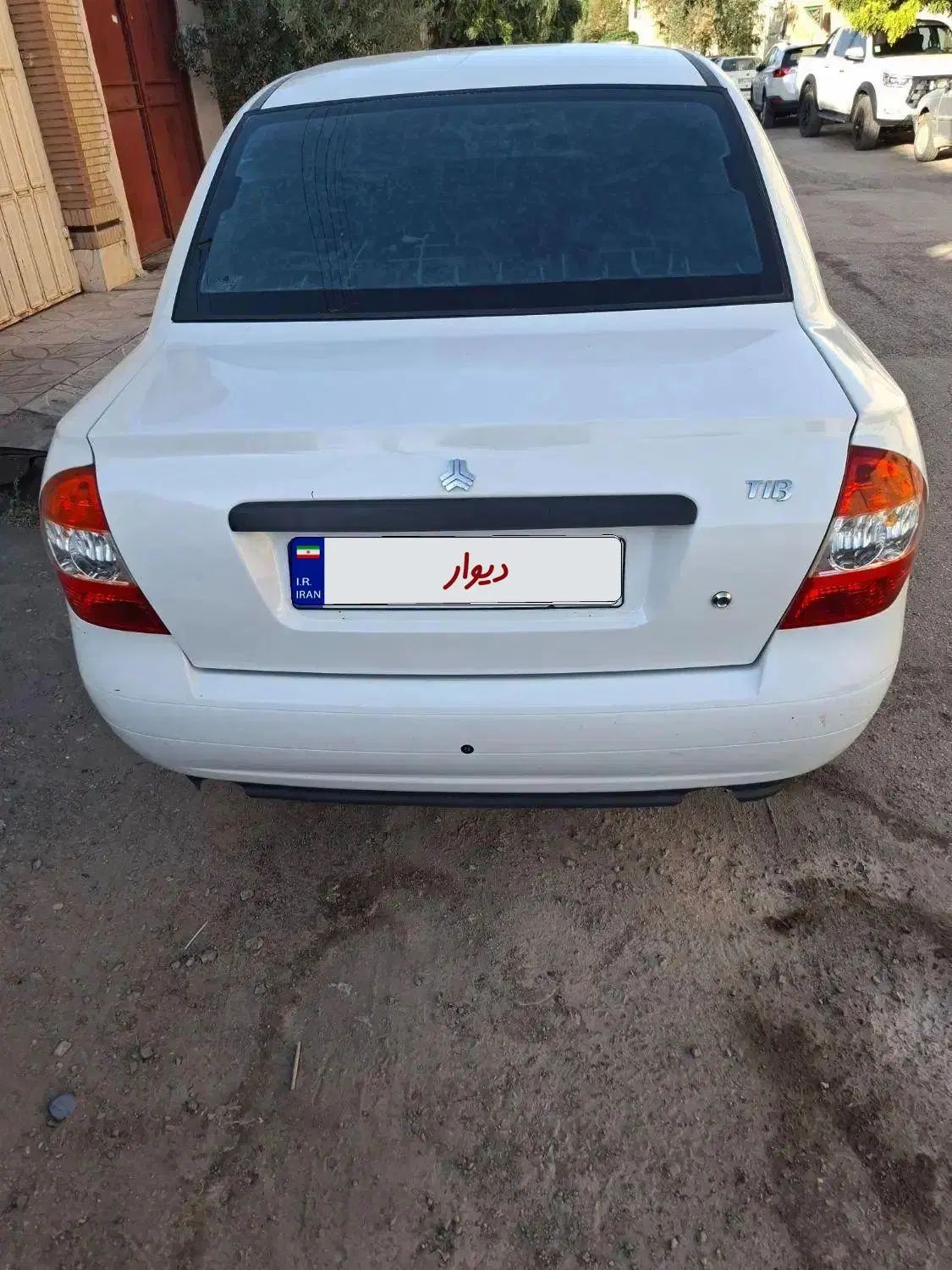 تیبا صندوق دار SX - 1400