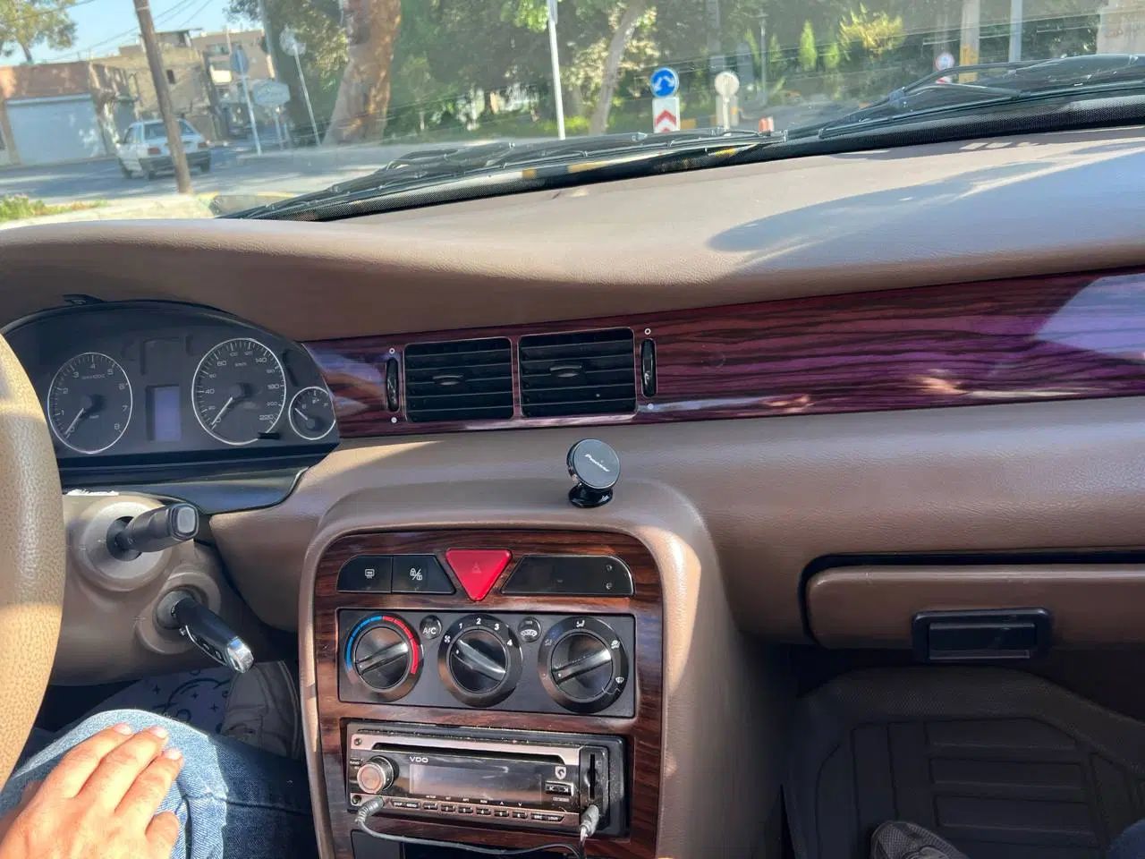 سمند LX XU7 - 1390