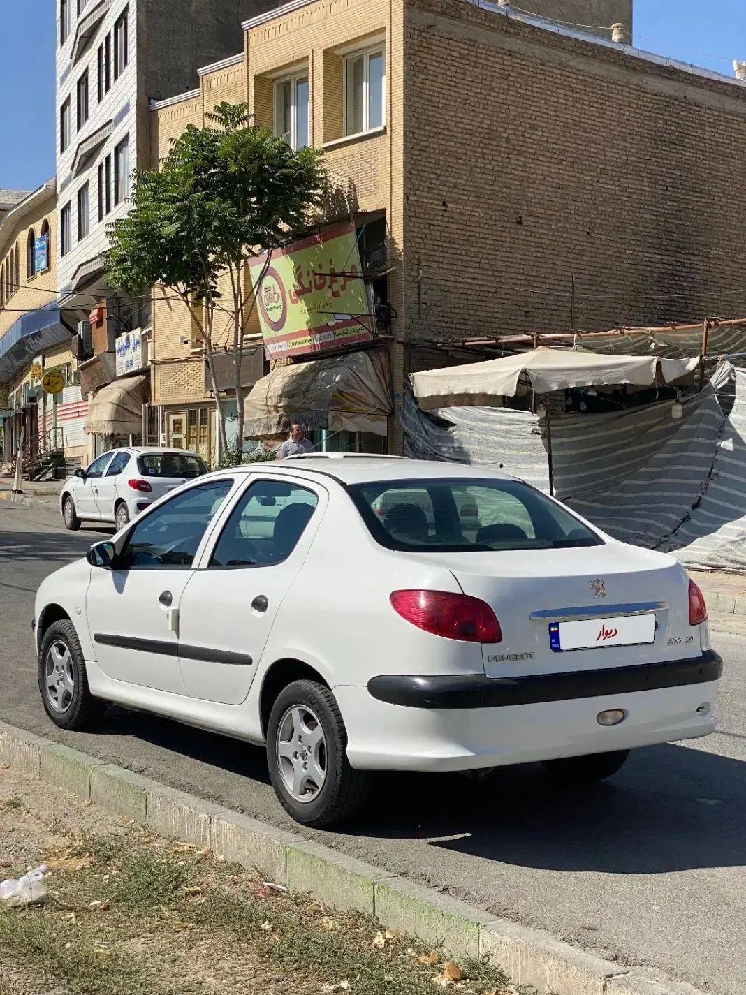 پژو ۲۰۶ صندوق دار v8 - 1391