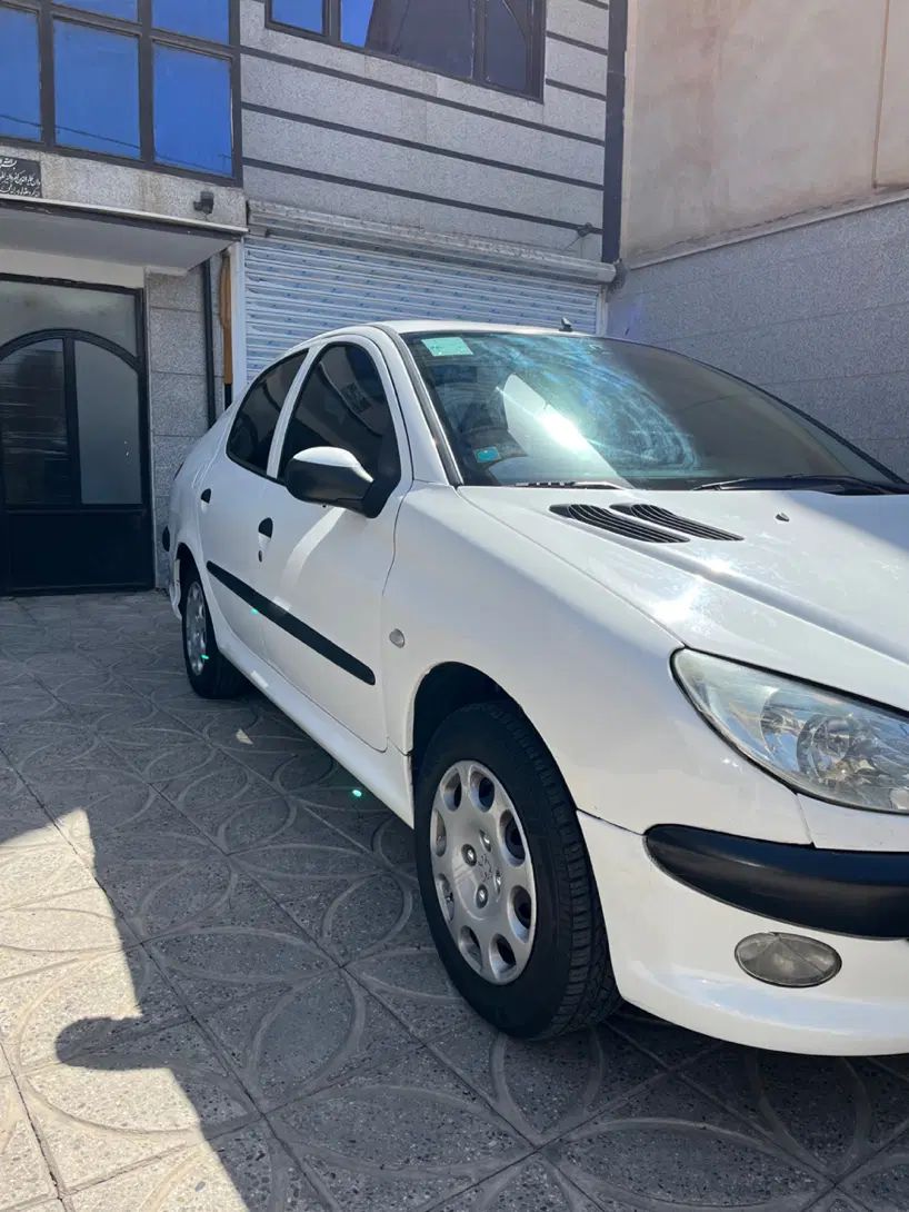 پژو ۲۰۶ صندوق دار v8 - 1396
