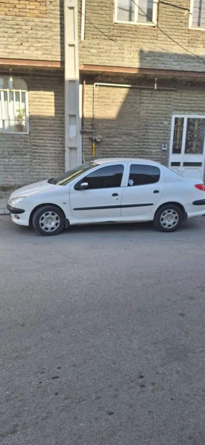 پژو ۲۰۶ صندوق دار v8 - 1389