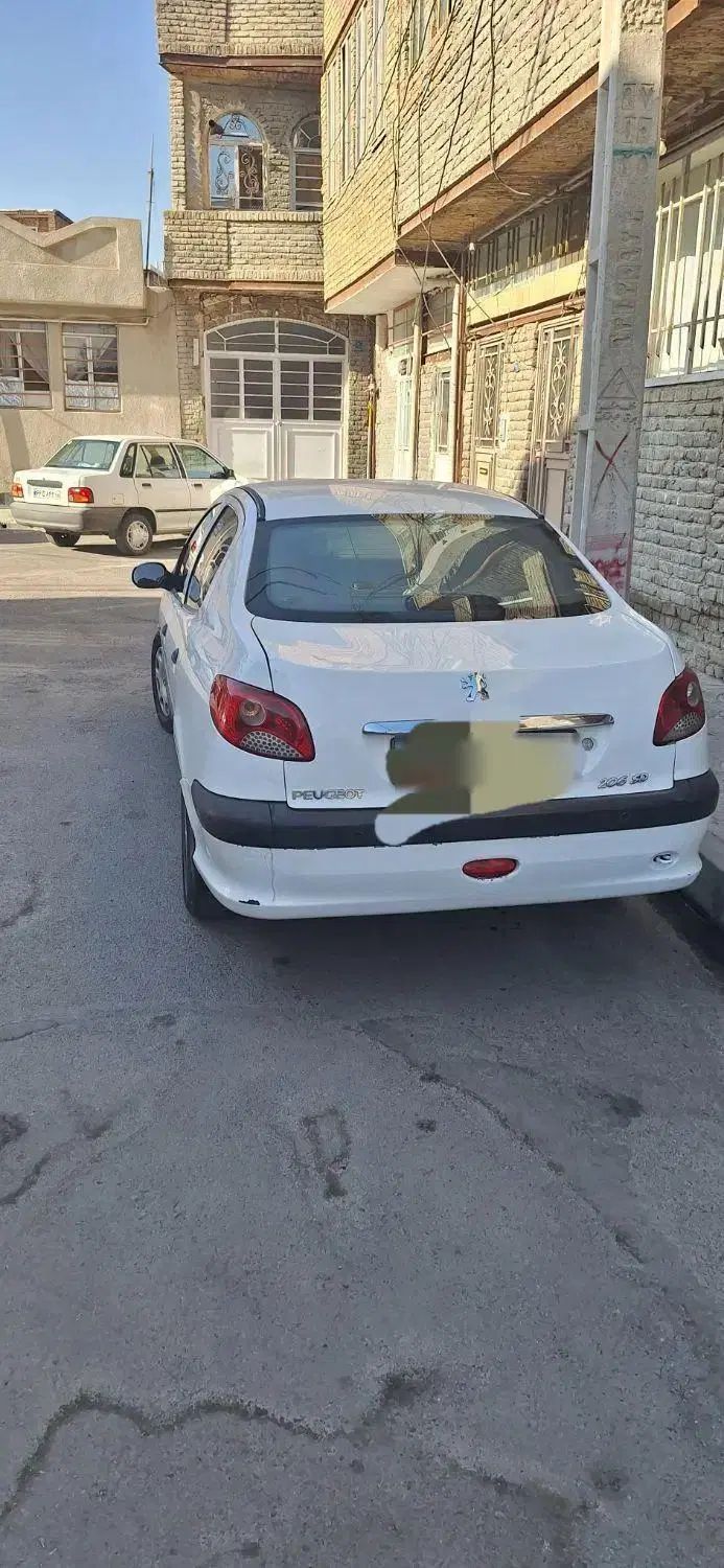 خودرو پژو، ۲۰۶ صندوق دار آگهی ann_20278795