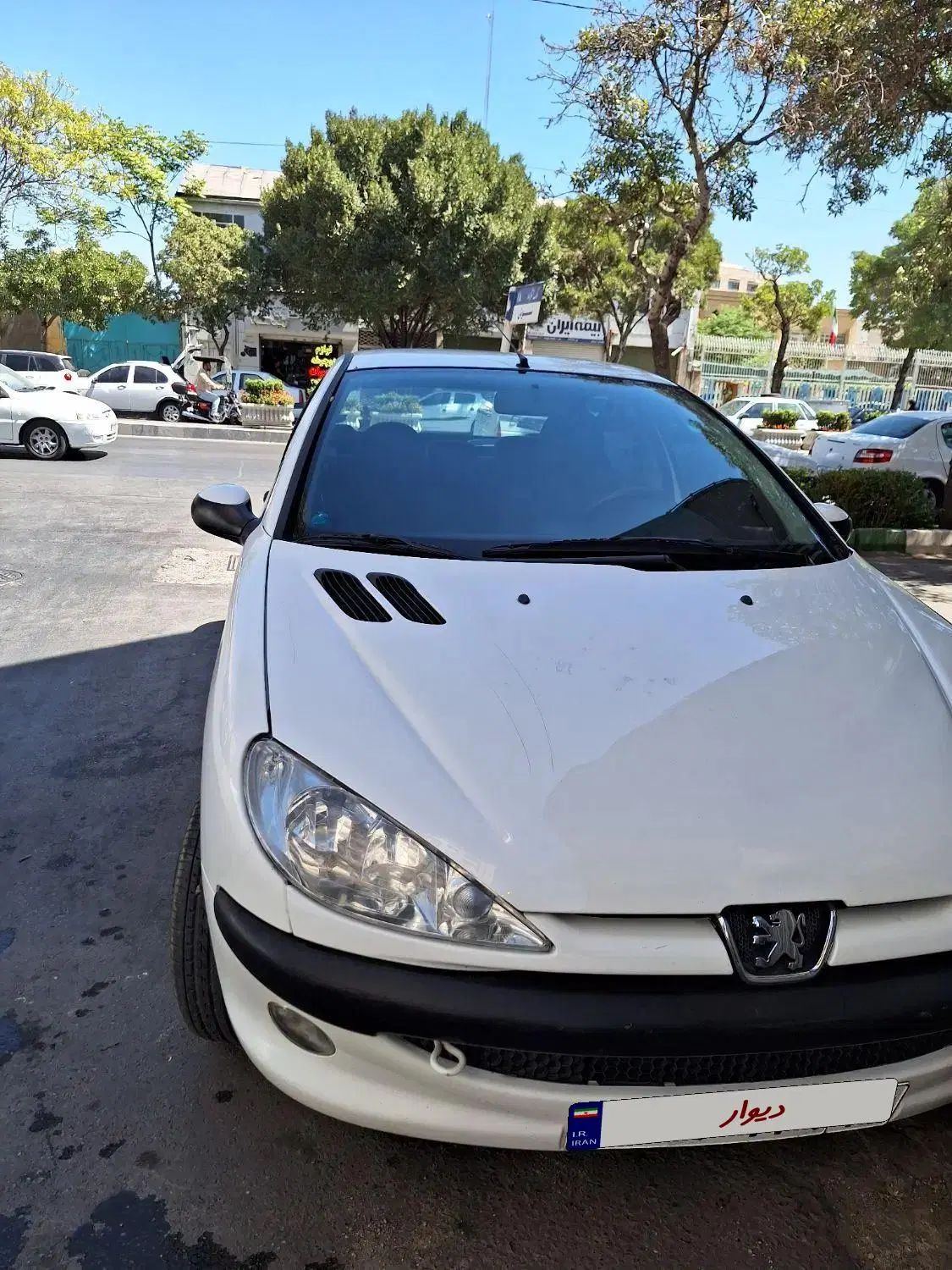 پژو ۲۰۶ صندوق دار v8 - 1397