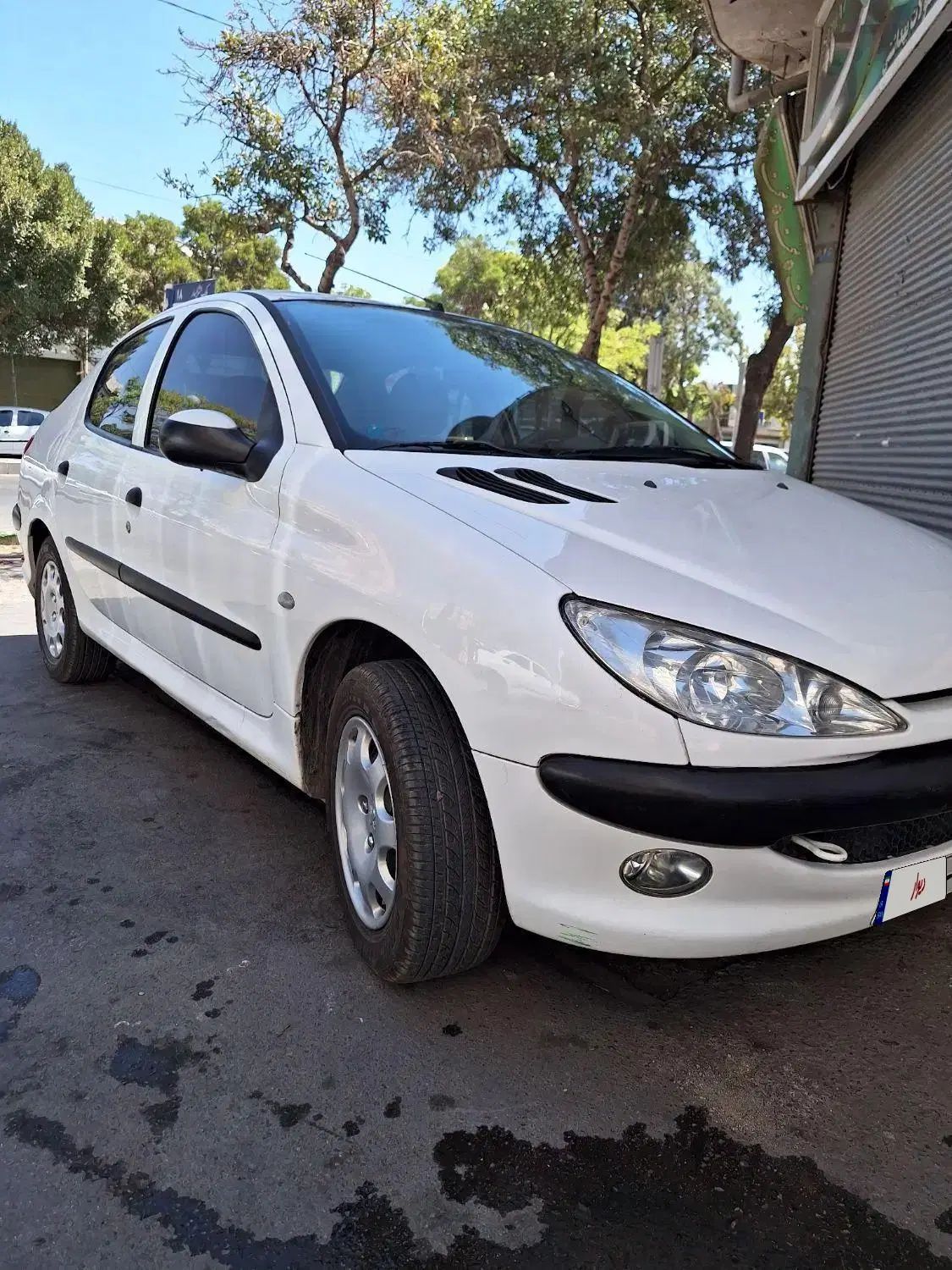 پژو ۲۰۶ صندوق دار v8 - 1397