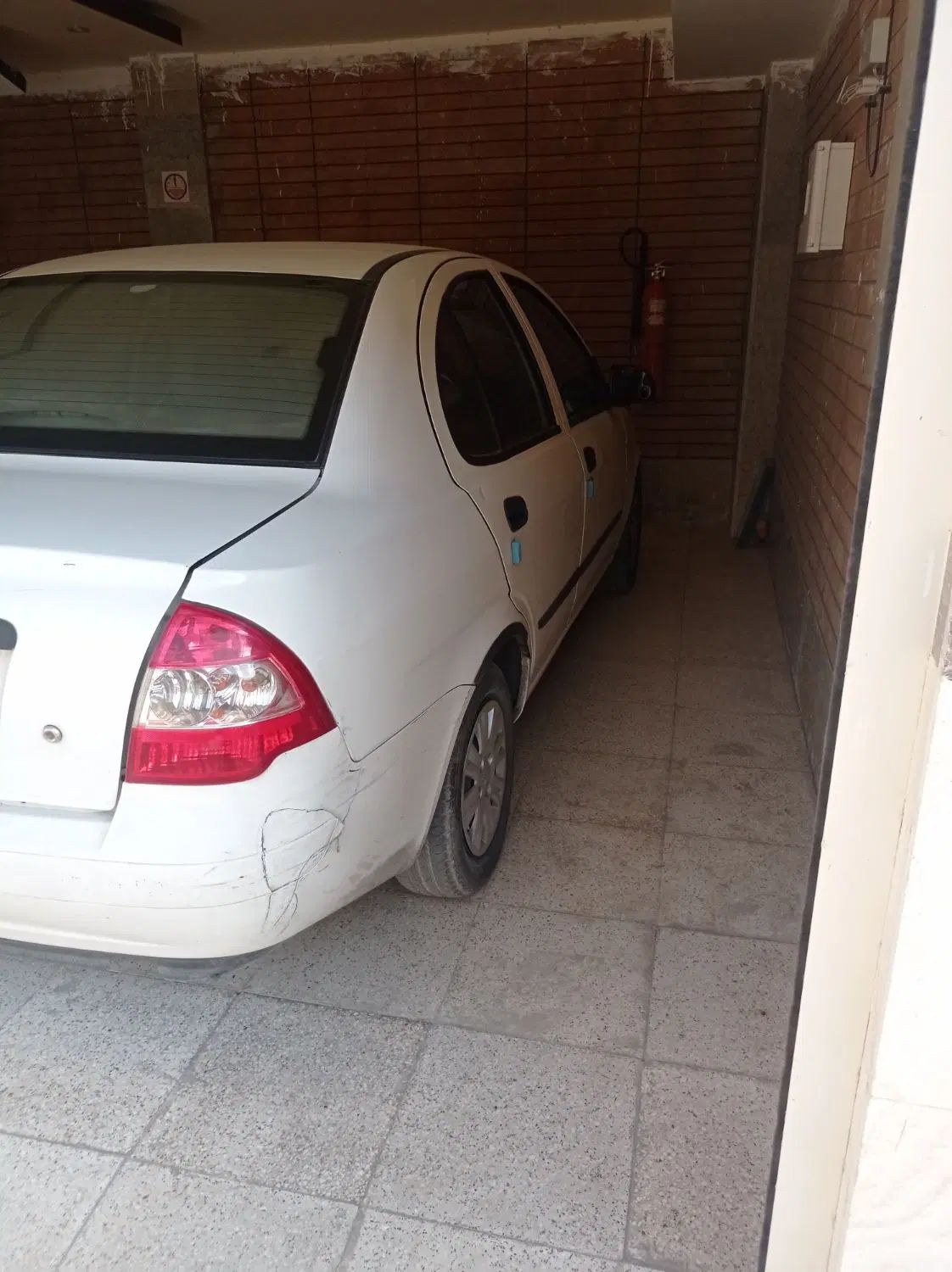 تیبا صندوق دار SX - 1396
