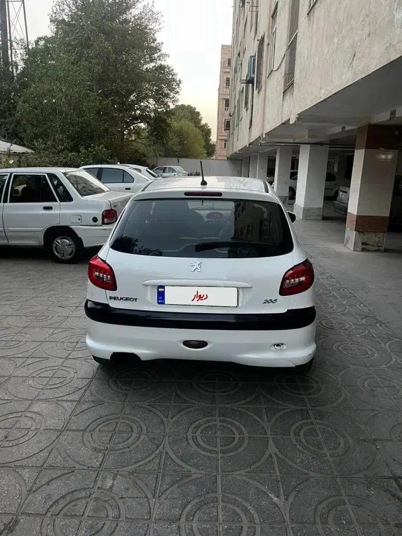 پژو 206 تیپ 5 - 1392