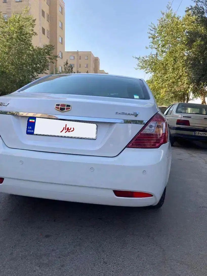 جیلی امگرند 7 دنده‌ای - 2013