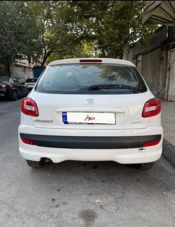 پژو 207 اتوماتیک TU5P - 1404