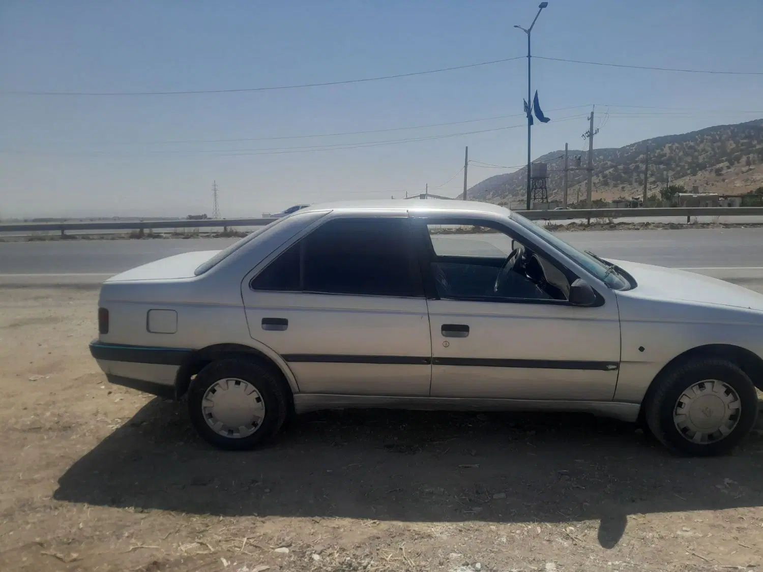 پژو 405 GLX - 1389