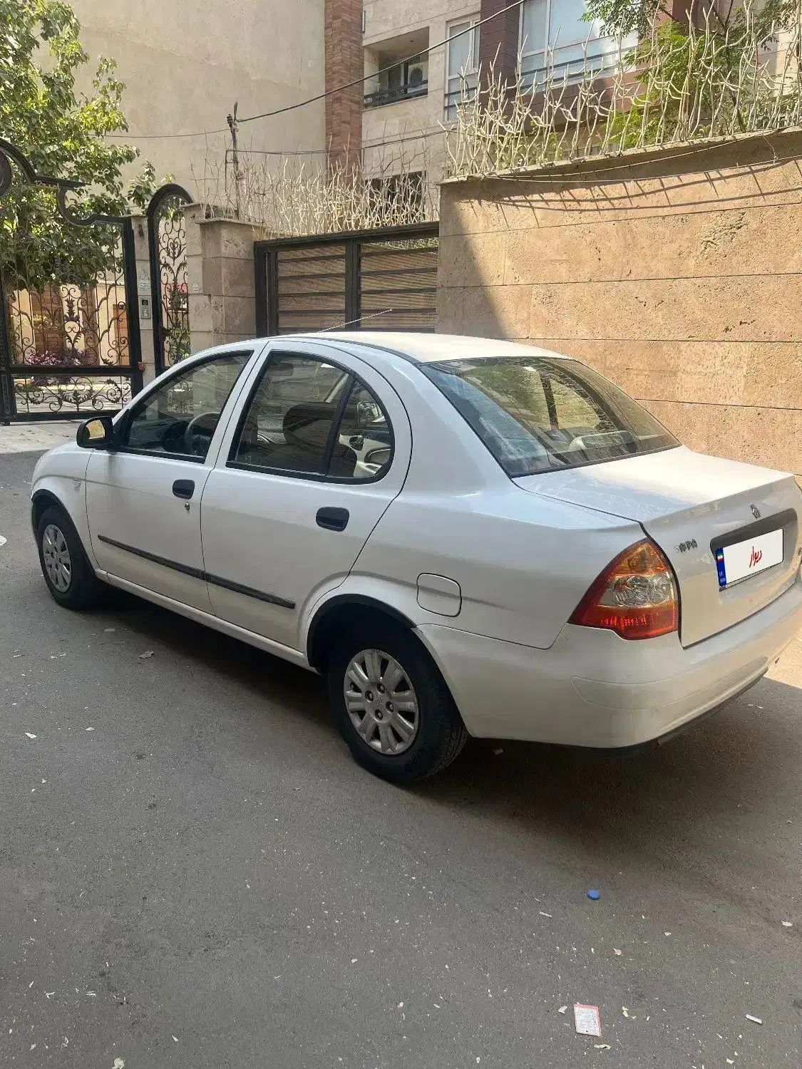 تیبا صندوق دار EX - 1395