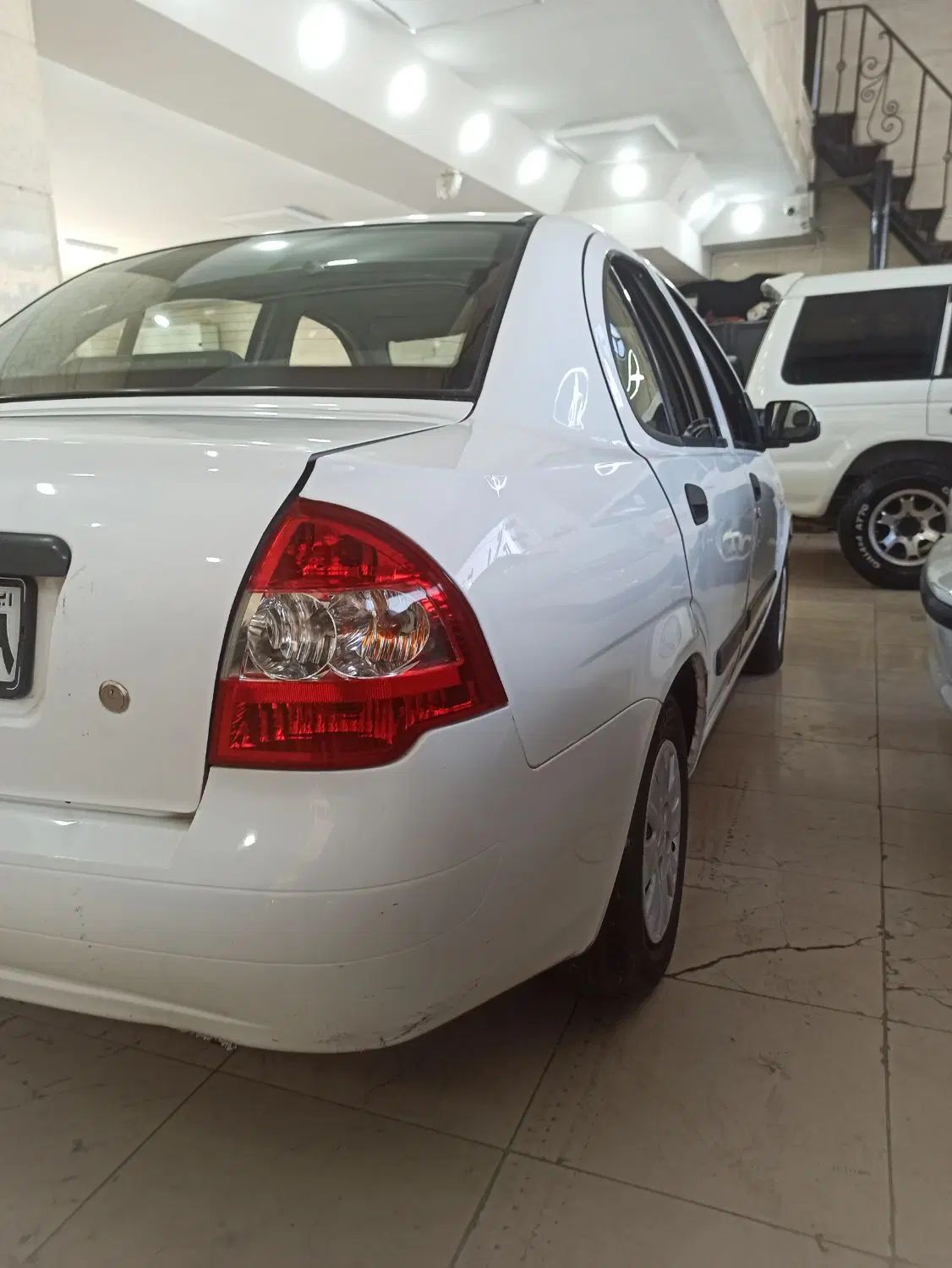 تیبا صندوق دار EX - 1395