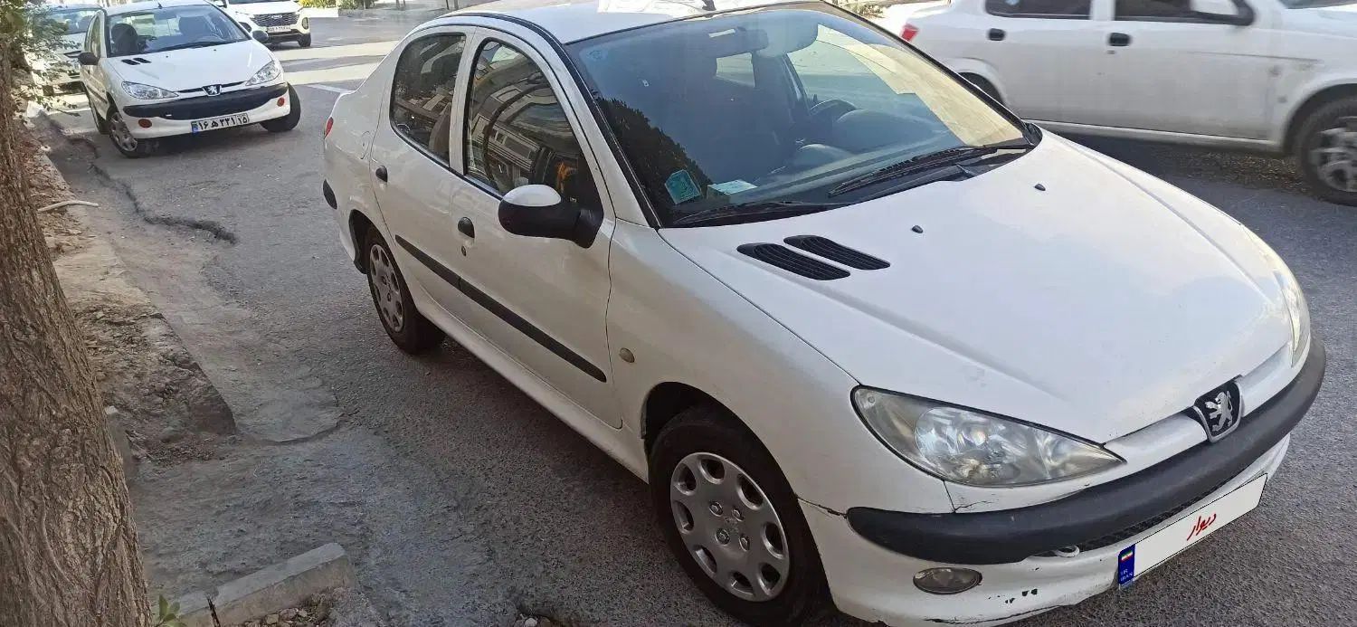 پژو ۲۰۶ صندوق دار v8 - 1396
