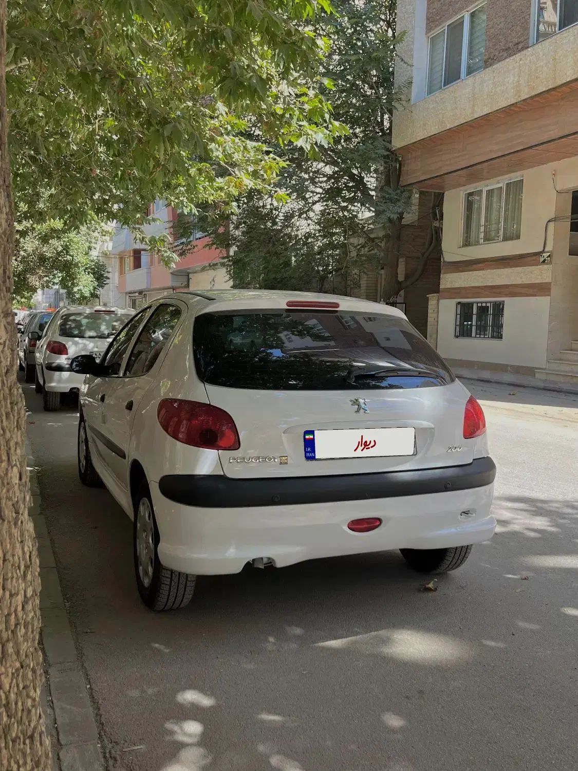 پژو 206 تیپ 2 - 1395