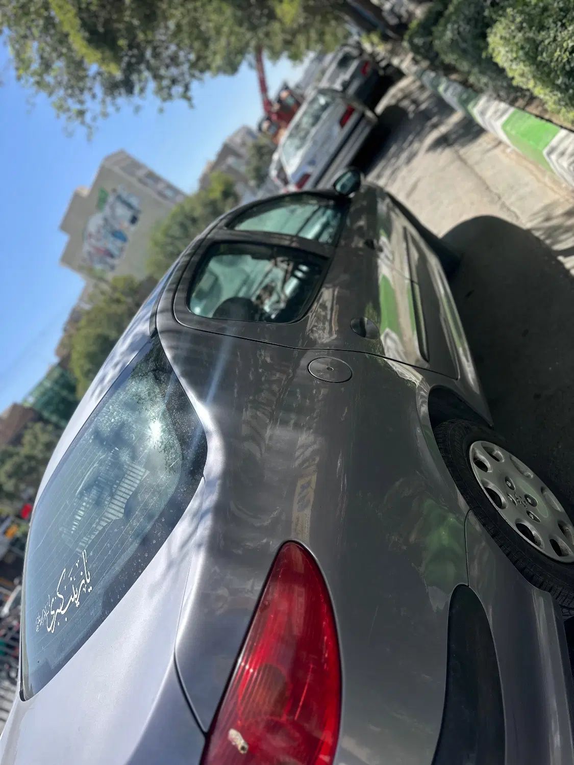 پژو ۲۰۶ صندوق دار v8 - 1394