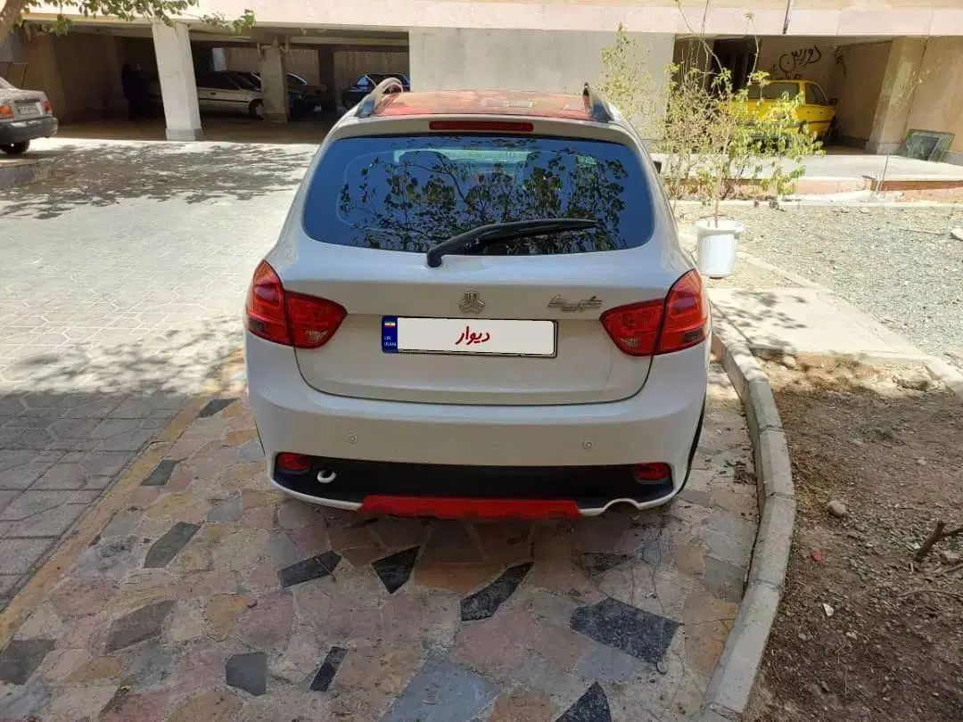 خودرو کوییک، R آگهی ann_20280814