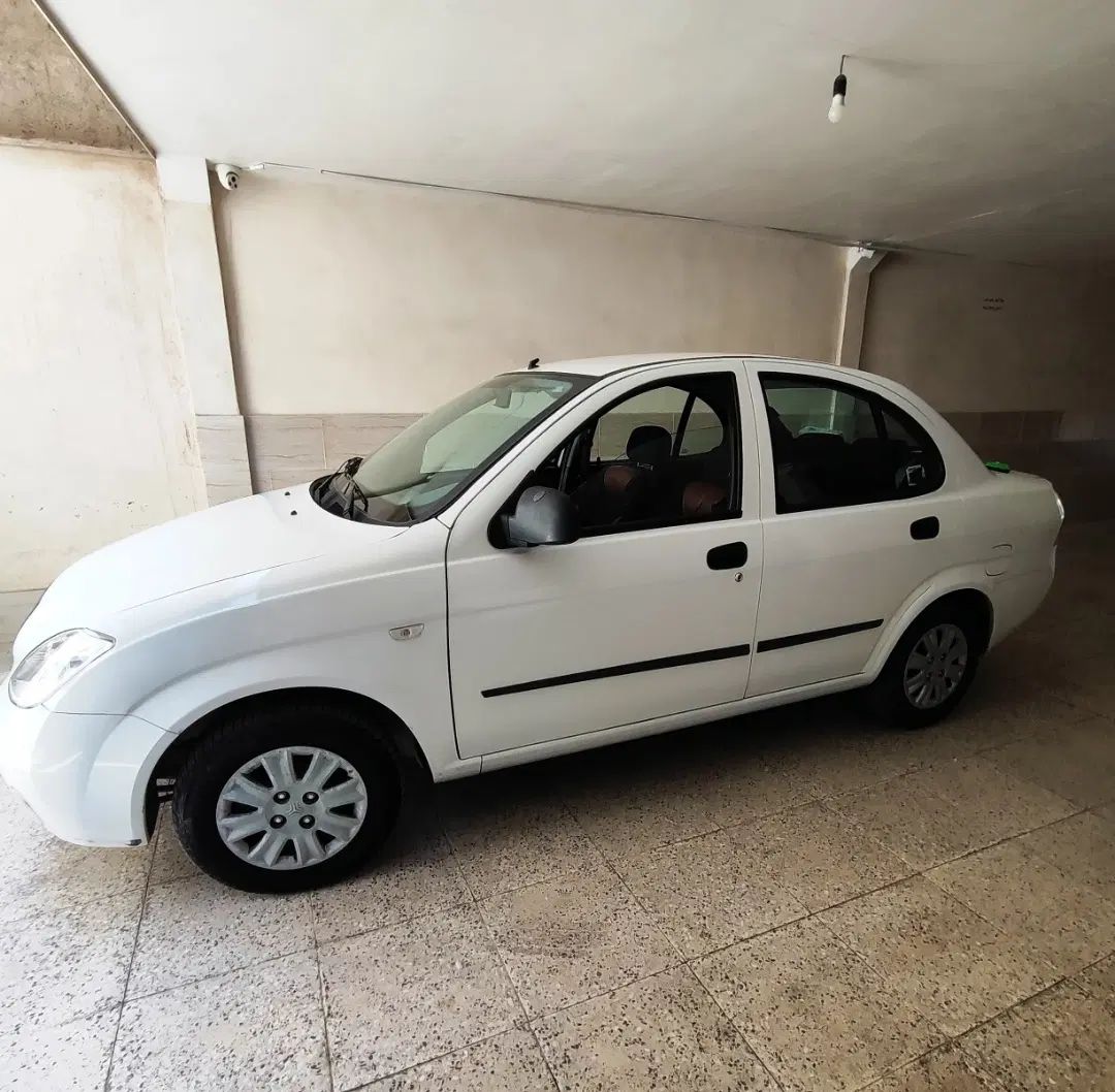 تیبا صندوق دار SX - 1400