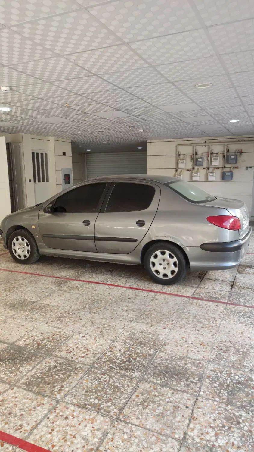پژو ۲۰۶ صندوق دار v8 - 1389