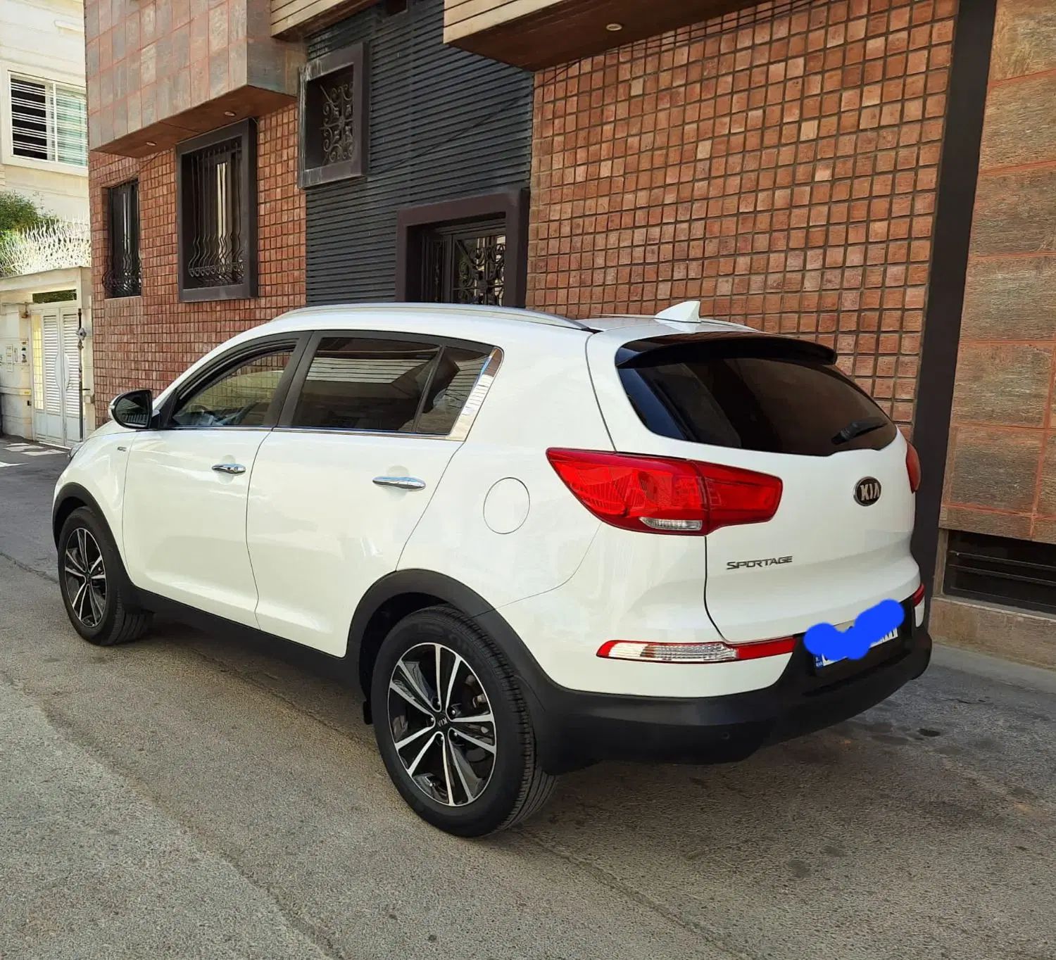 کیا اسپورتیج 4 سیلندر فول 2400cc - 2015