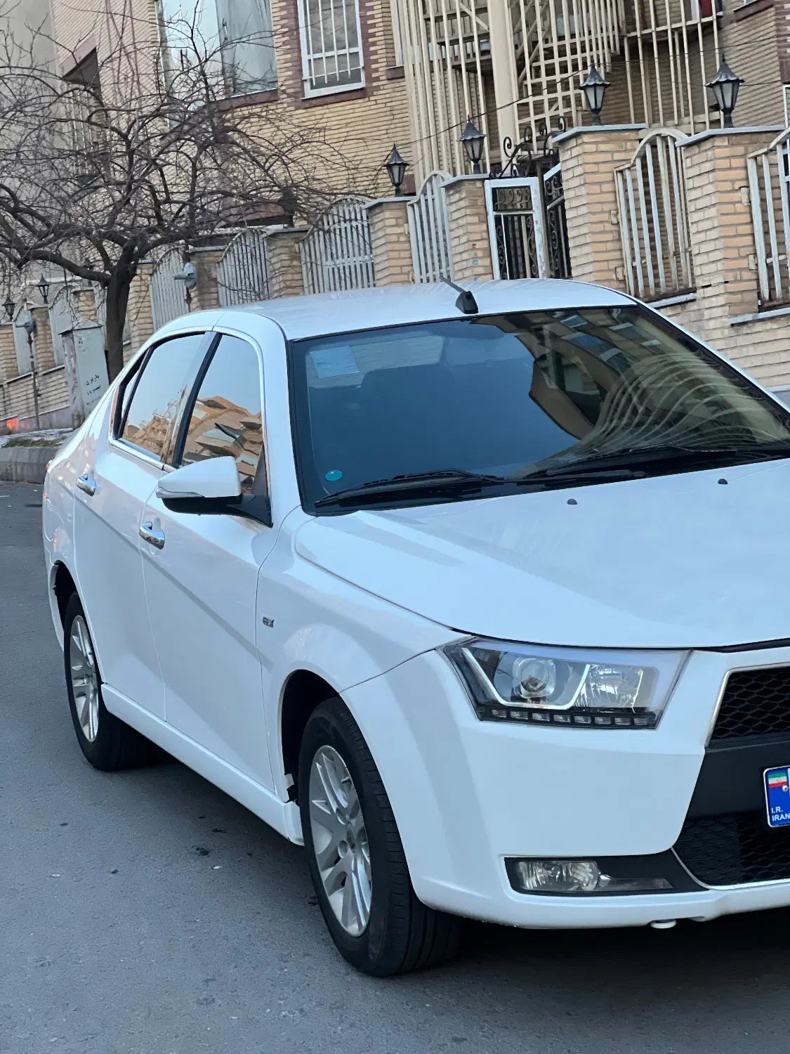 دنا پلاس تیپ ۲ سانروف ۴ ایربگ - 1398