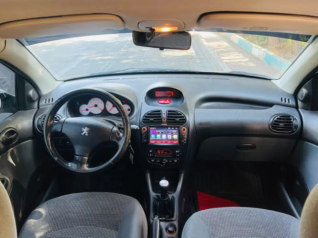 پژو ۲۰۶ صندوق دار v8 - 1398