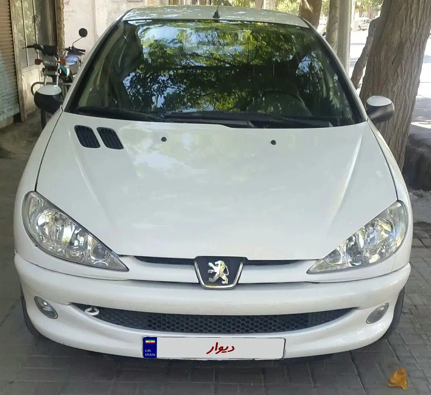 پژو ۲۰۶ صندوق دار v8 - 1388