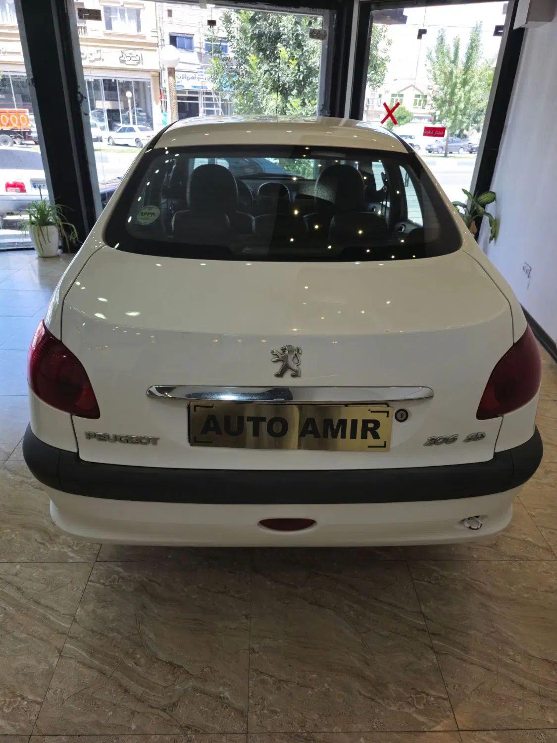 پژو ۲۰۶ صندوق دار v8 - 1399