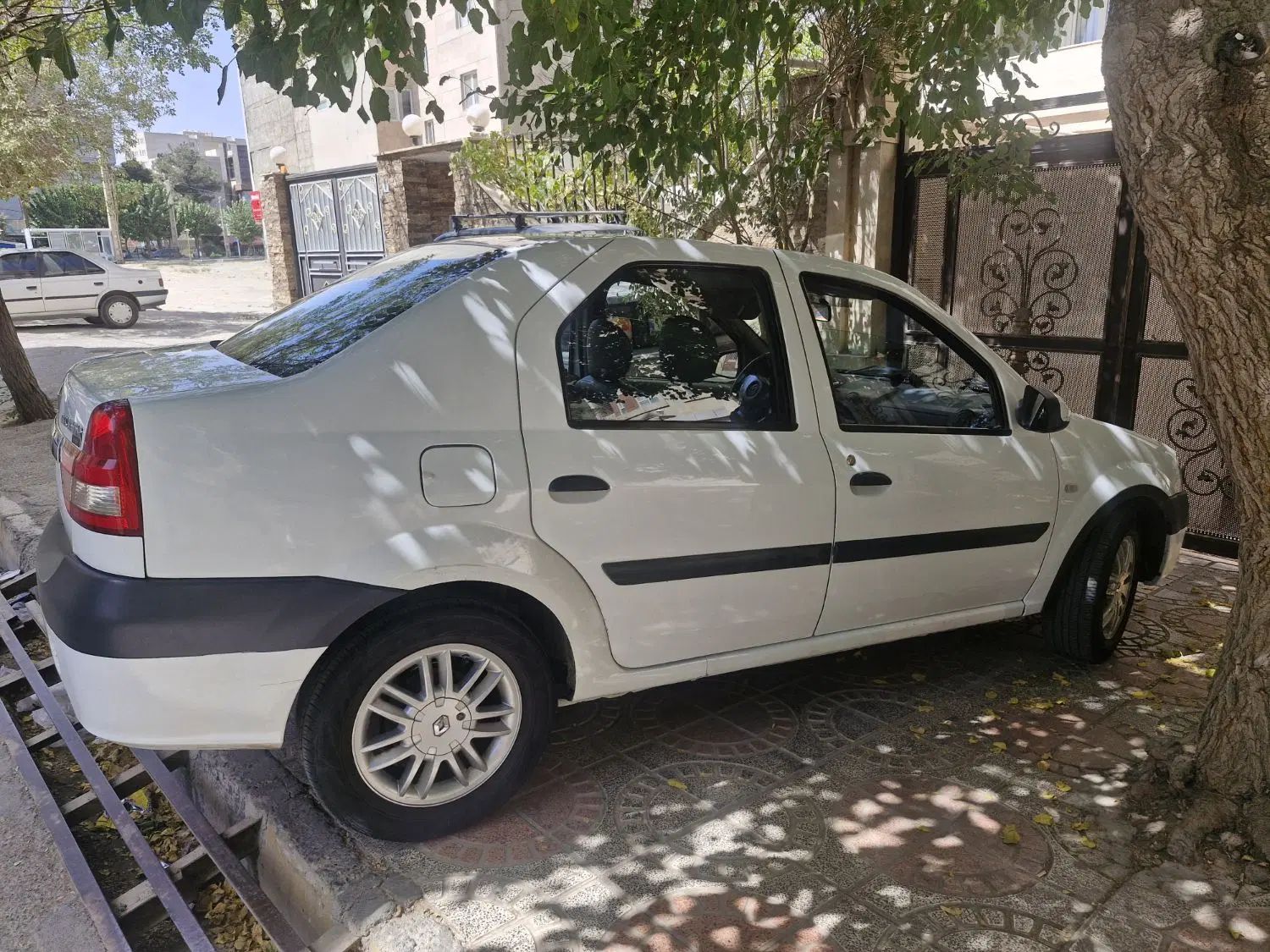 رنو تندر 90 E2 - 1393