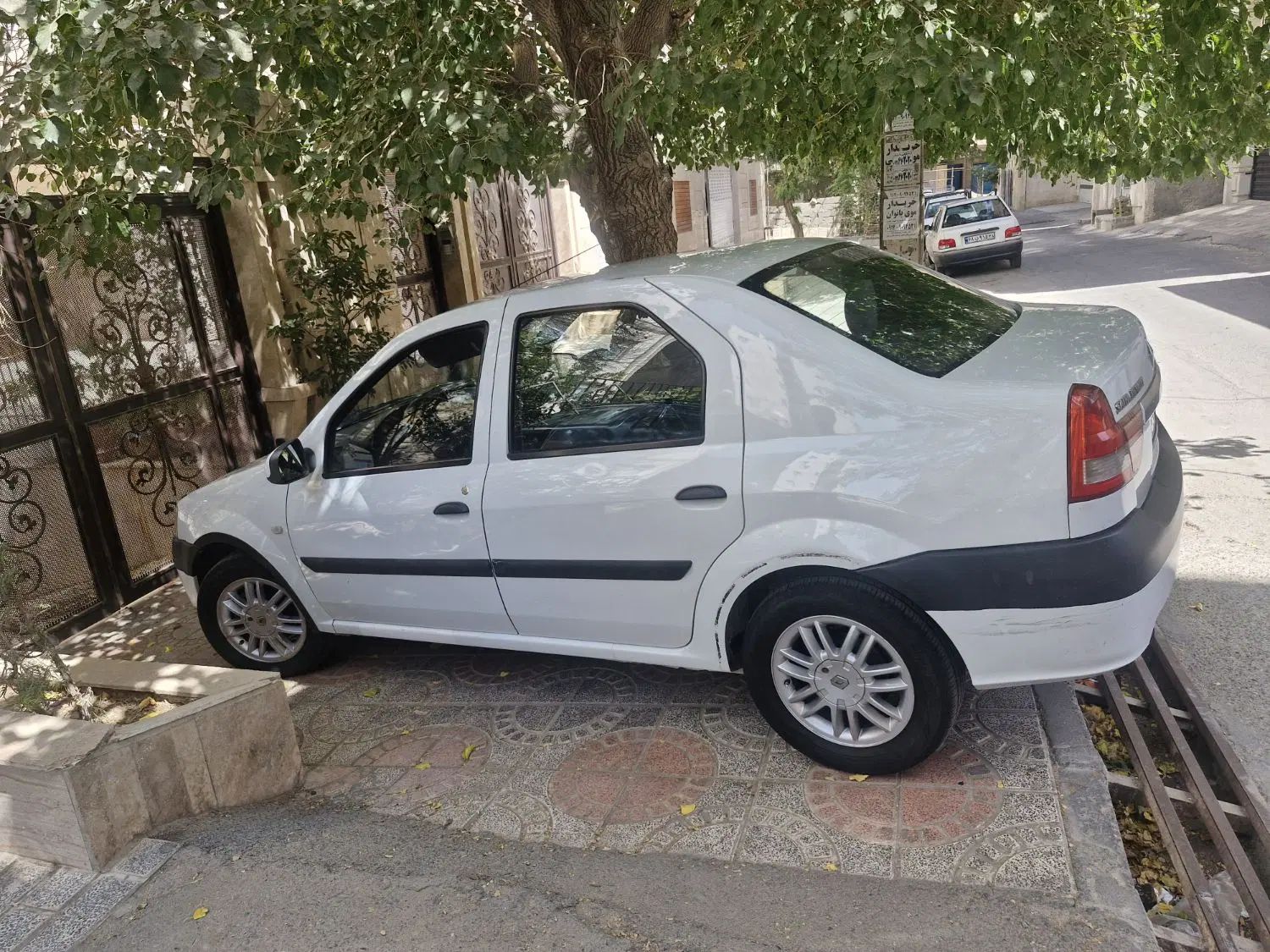 رنو تندر 90 E2 - 1393