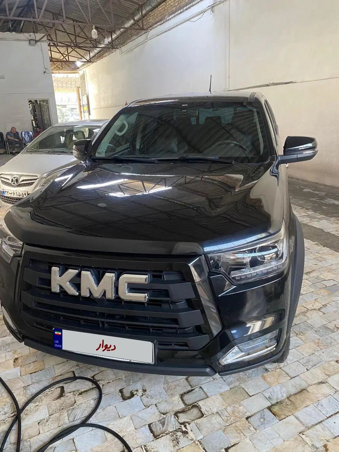 خودرو کی ام سی، T8 آگهی ann_20281873