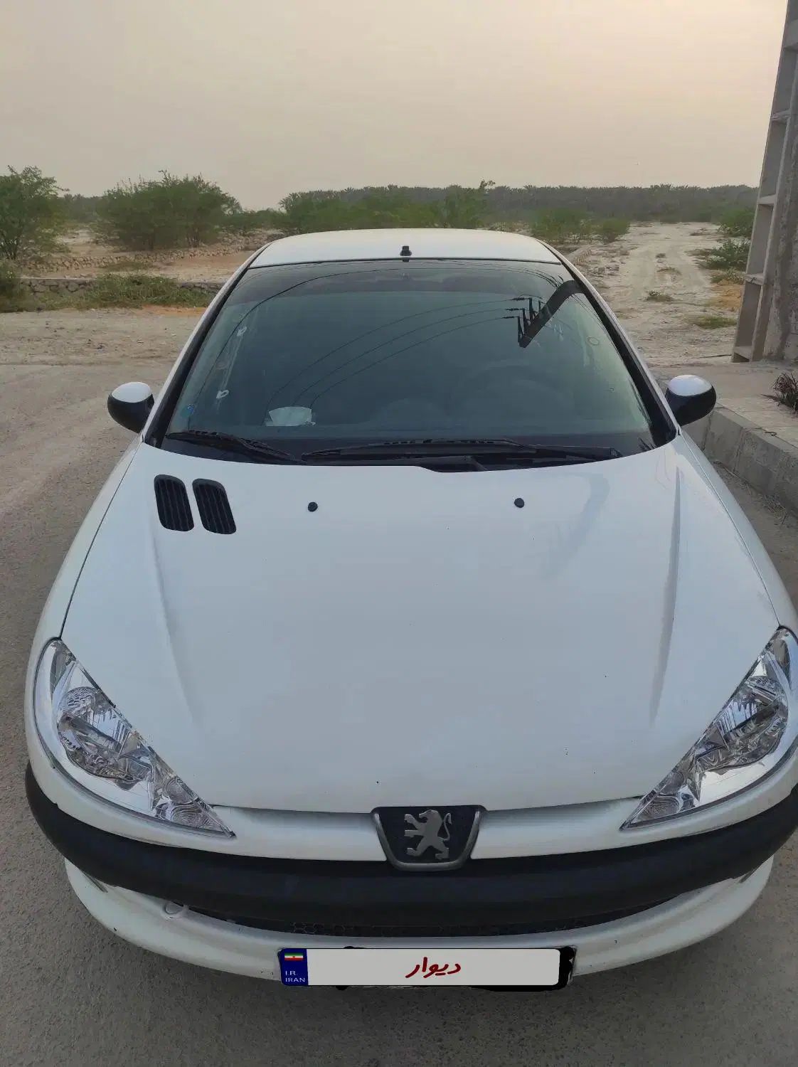 پژو ۲۰۶ صندوق دار v8 - 1396