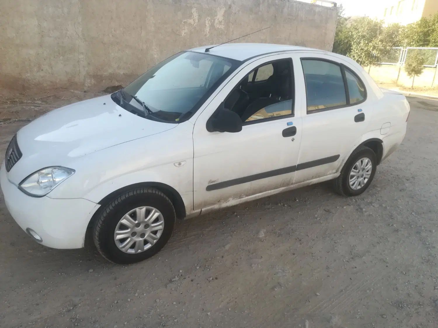 تیبا صندوق دار EX - 1392