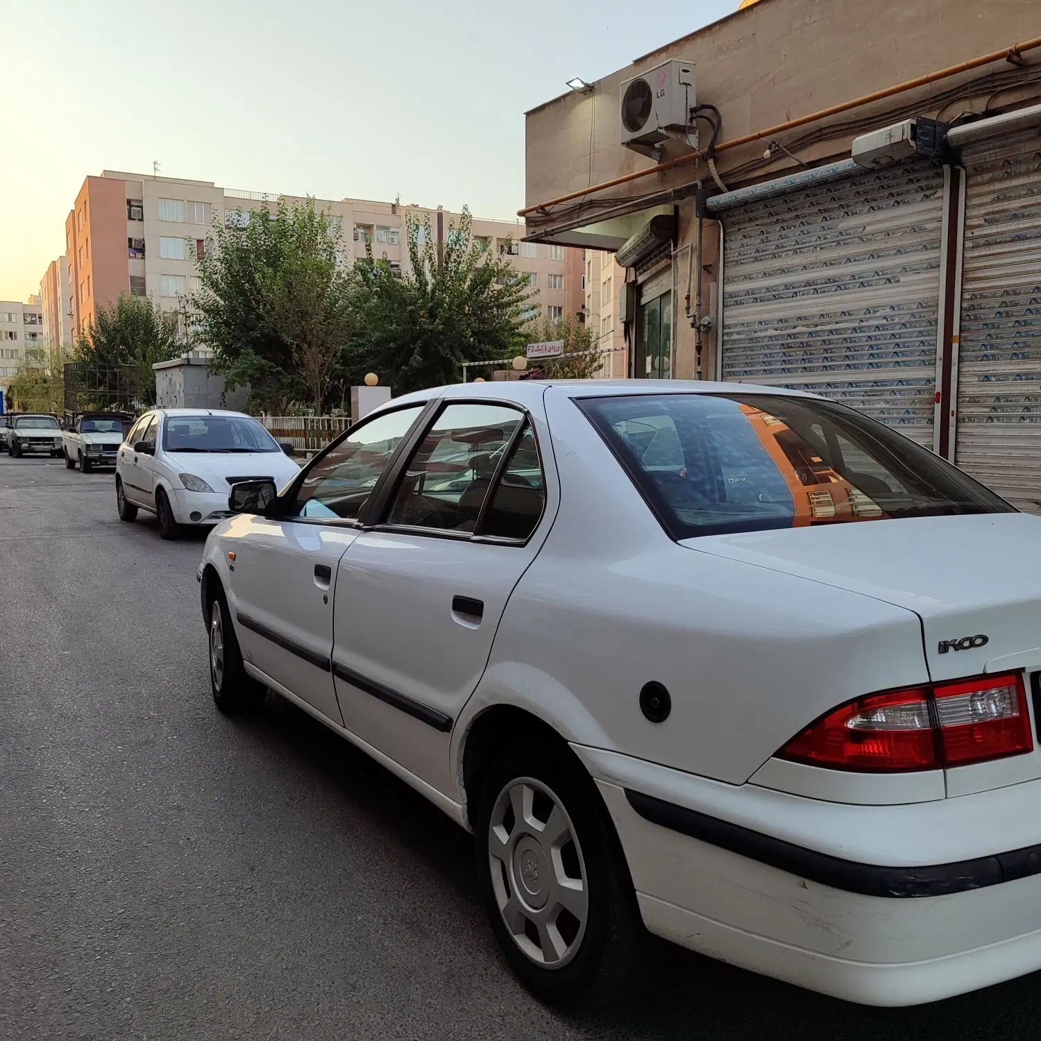 سمند LX XU7 - 1395