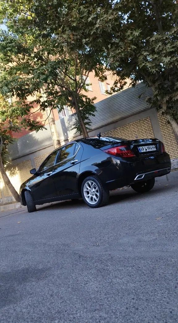 دنا پلاس توربو 6 دنده - 1401