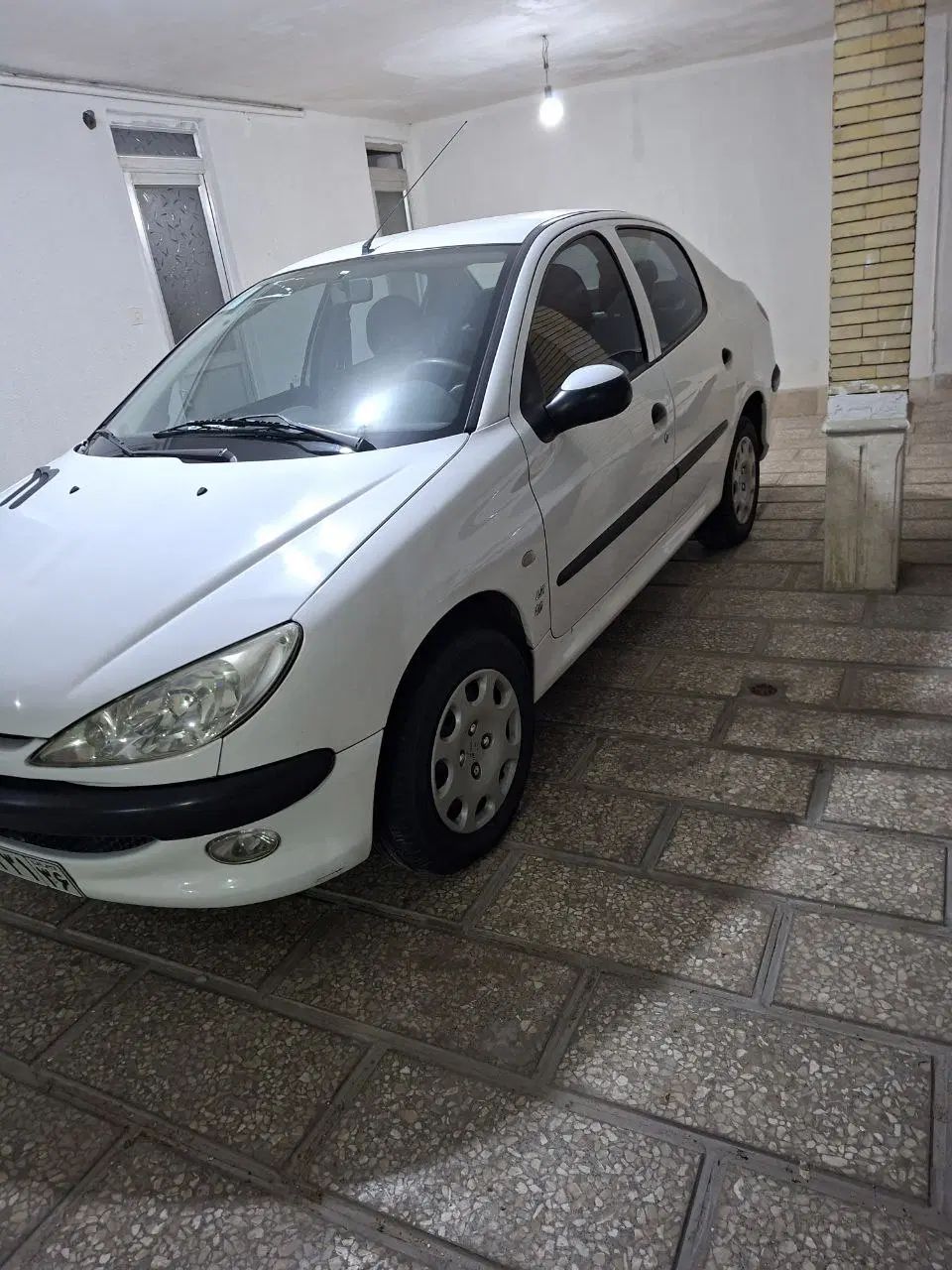 پژو ۲۰۶ صندوق دار v8 - 1396