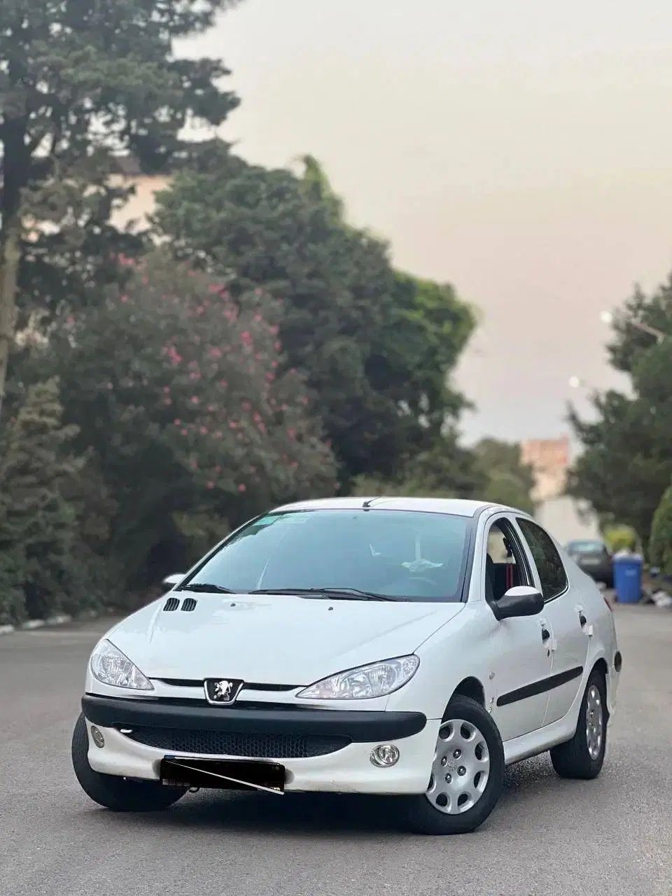 پژو ۲۰۶ صندوق دار v8 - 1396