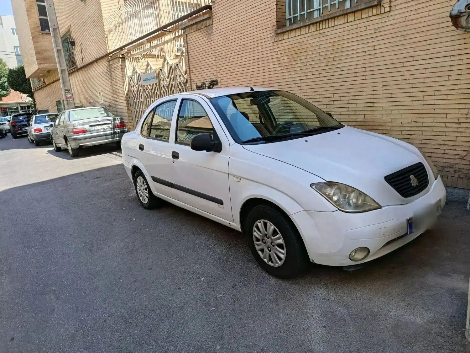 تیبا صندوق دار EX - 1393