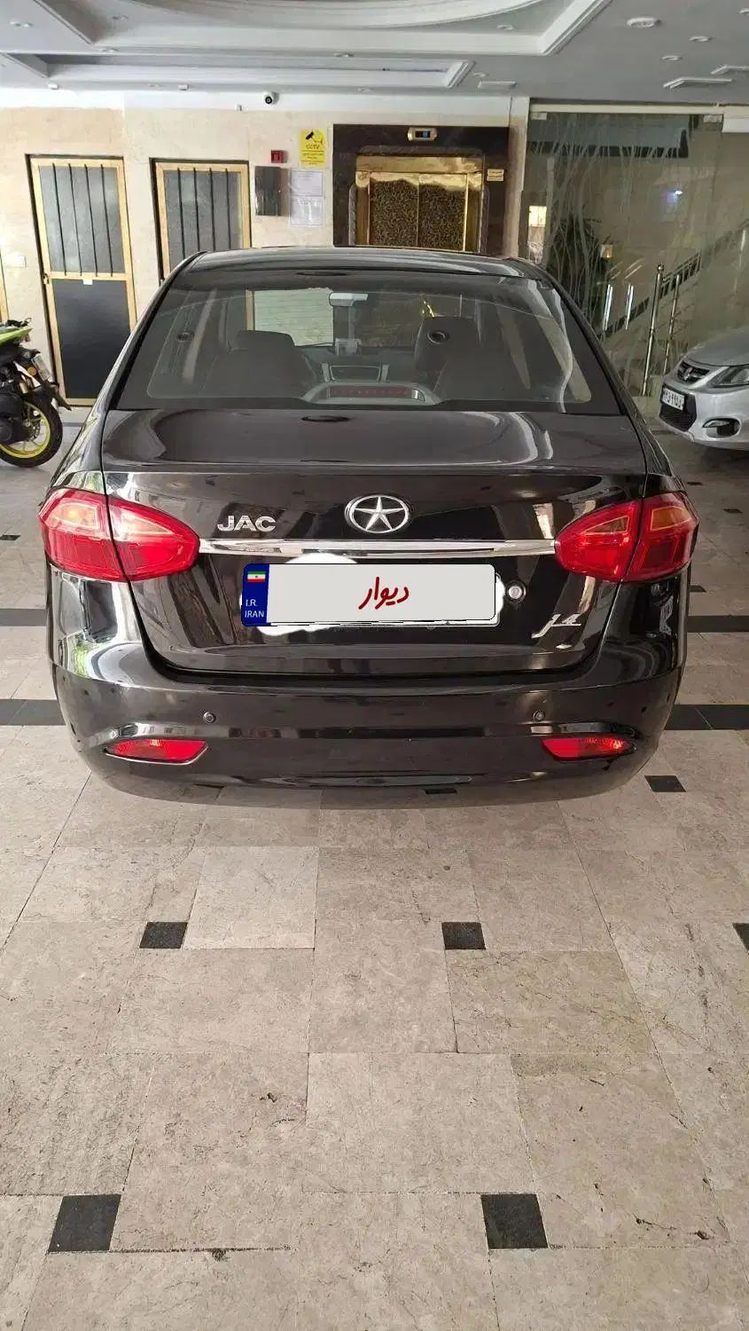 جک J4 اتوماتیک ساده - 1401