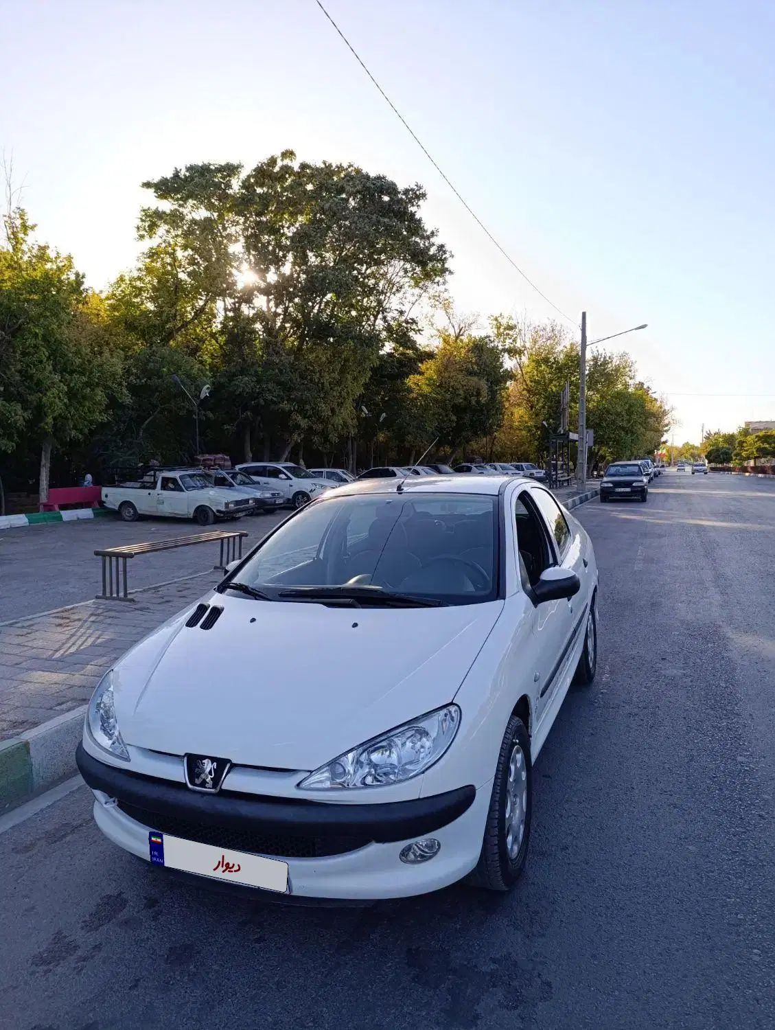 پژو ۲۰۶ صندوق دار v8 - 1396