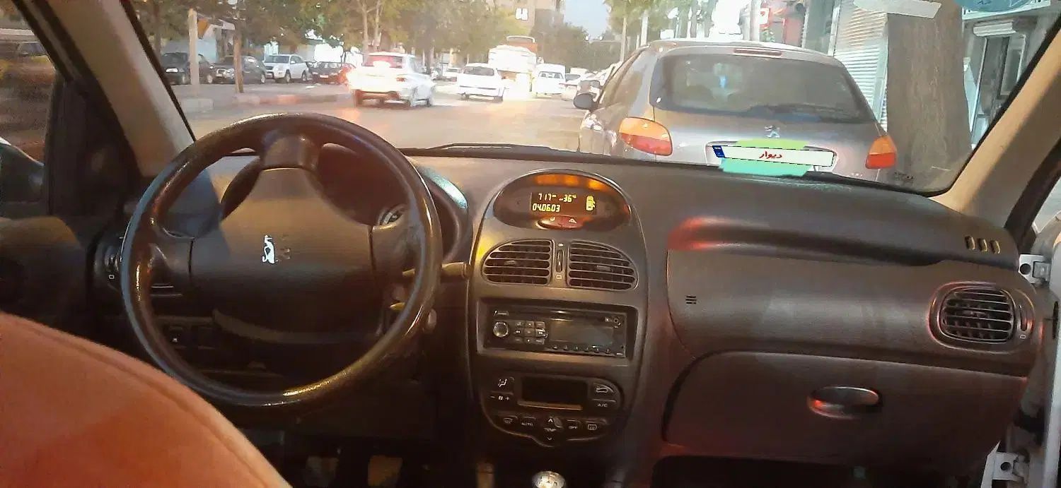 پژو ۲۰۶ صندوق دار v8 - 1391