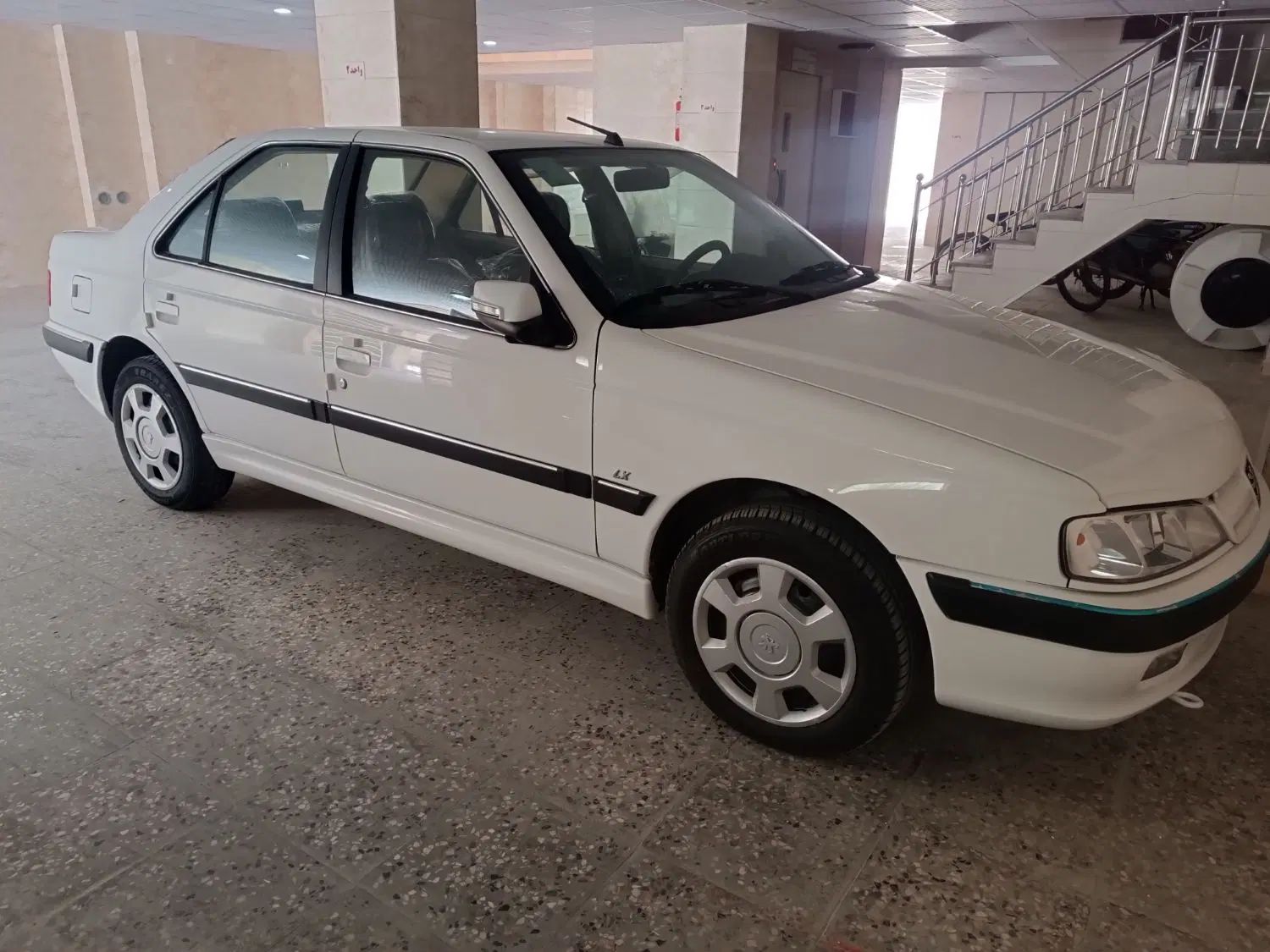 پژو پارس LX - 1400