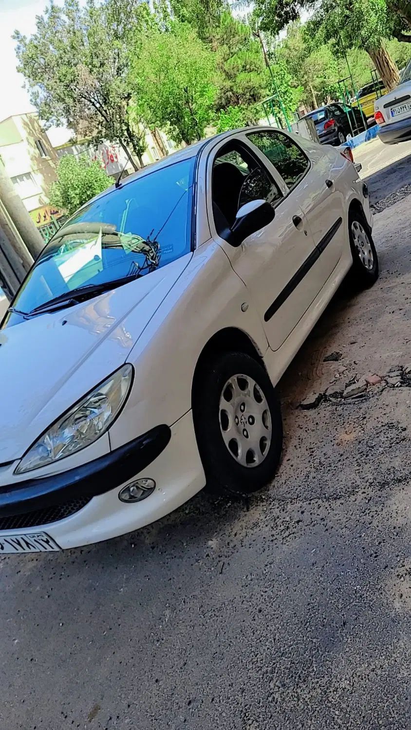 پژو ۲۰۶ صندوق دار v20 - 1386