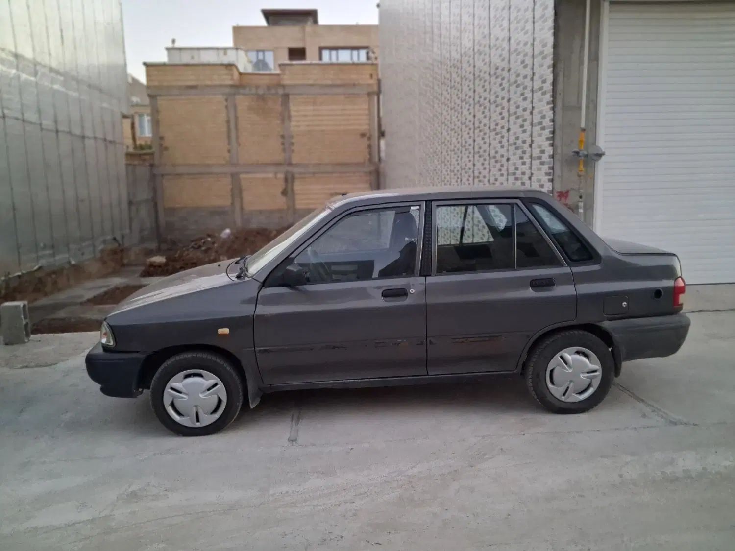 پراید 131 SE - 1392