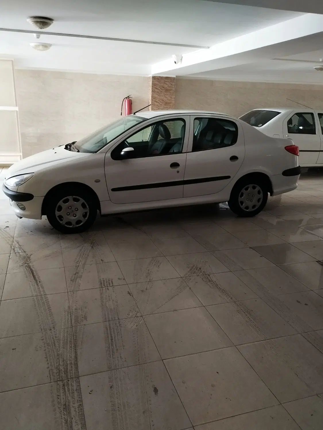 پژو ۲۰۶ صندوق دار v8 - 1394
