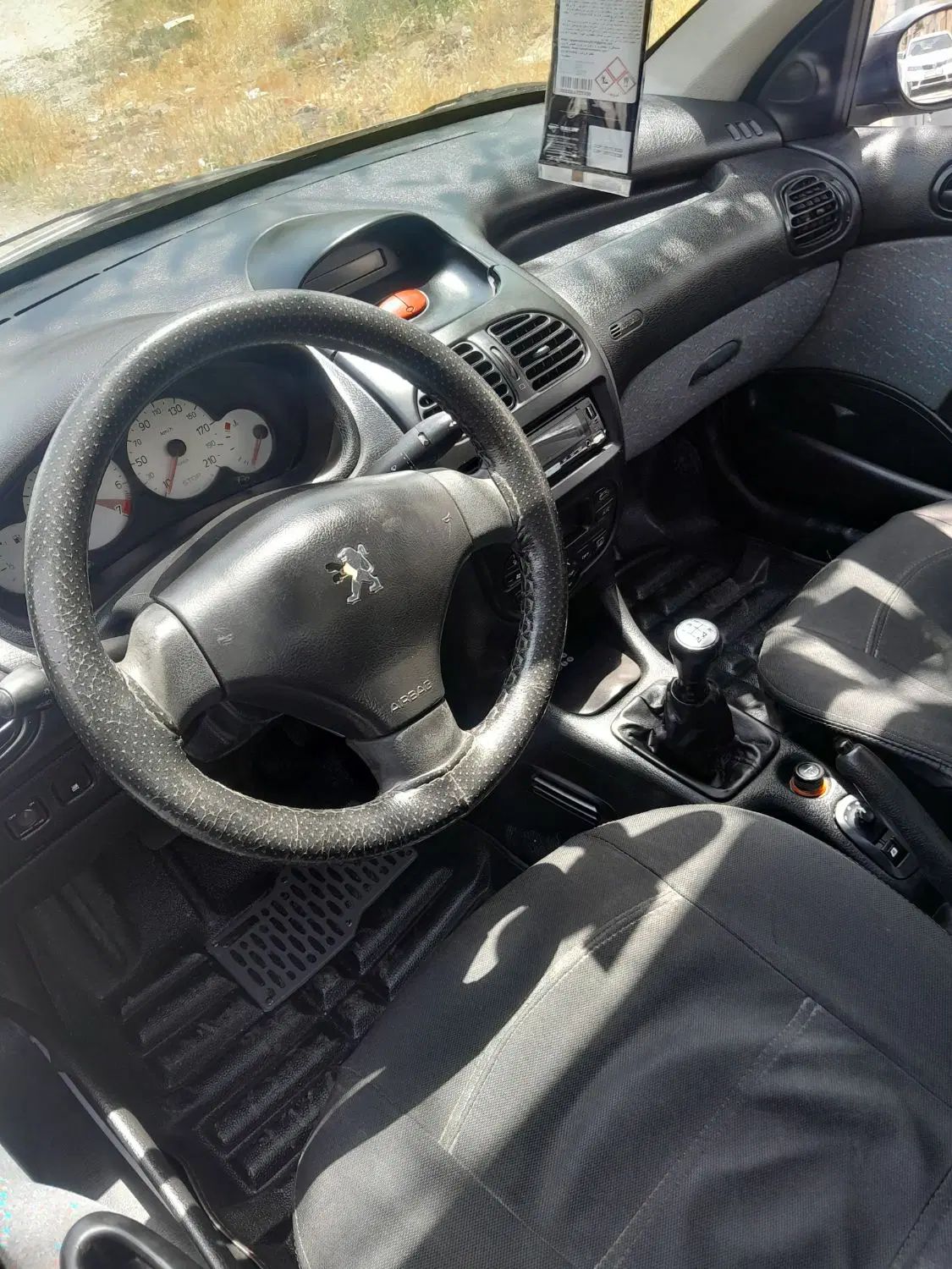 پژو ۲۰۶ صندوق دار v8 - 1390