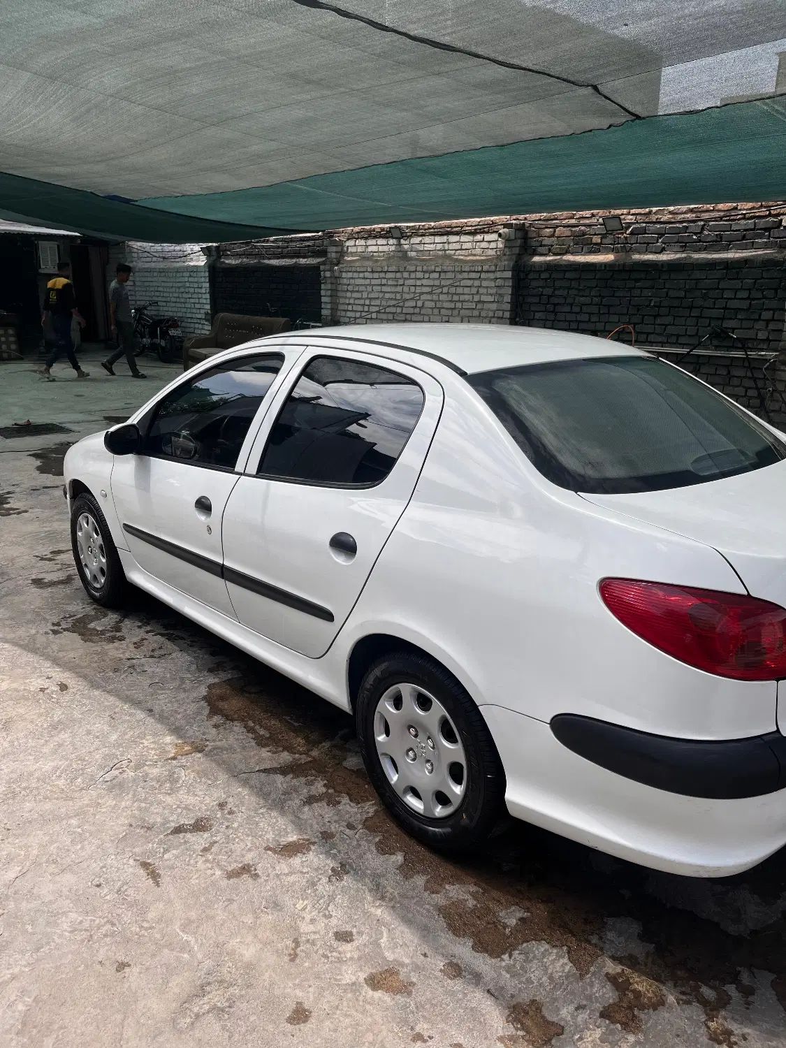 پژو ۲۰۶ صندوق دار v8 - 1394