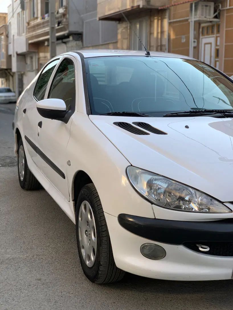 پژو ۲۰۶ صندوق دار v8 - 1393