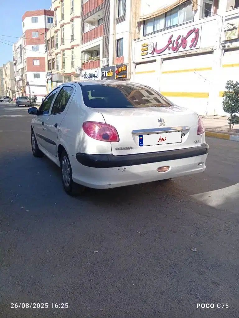 پژو ۲۰۶ صندوق دار v8 - 1390