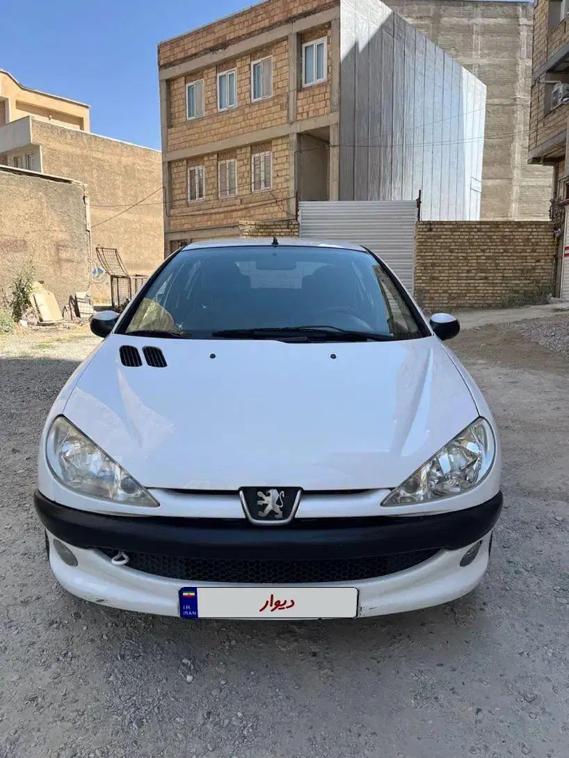 پژو ۲۰۶ صندوق دار v8 - 1394
