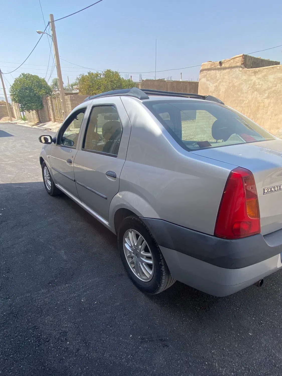 خودرو رنو، تندر 90 آگهی ann_20285218